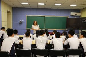 互联网原住民联网 小心安全警戒线-中央网络