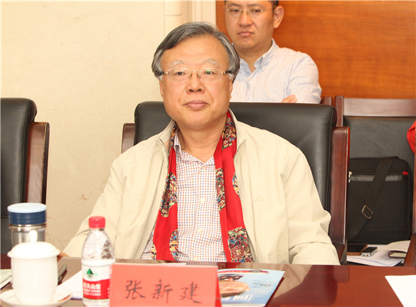 张新建:让人民群众共享高科技创造的精神家园