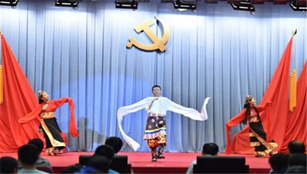 舞蹈:《康地之韵》