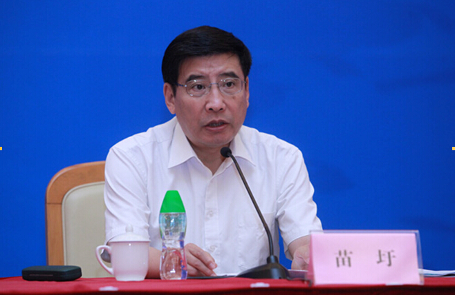 当前位置:首页 >  苗圩表示,要深刻认识推进智能制造的艰巨性和紧迫性