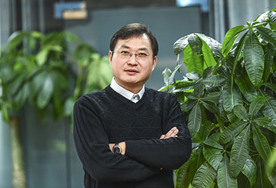 贵州省委宣传部副部长,省委网信办主任 谢念