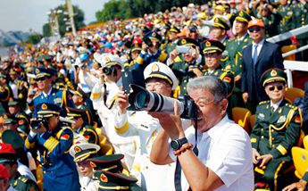 一场全民参与的重大时政传播