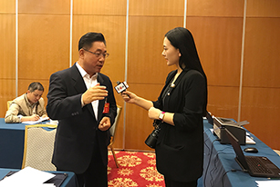 中国网王金梅：致敬如火如荼的三月 奔跑着、成长着、也收获着