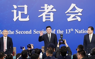 国资委主任肖亚庆等答记者问